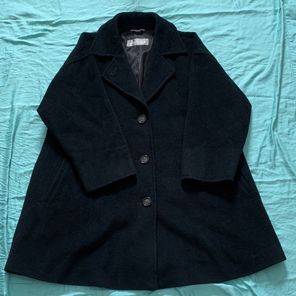 MaxMara Jackets & Blazers - MaxMara Women's Black Wool Pea Coat